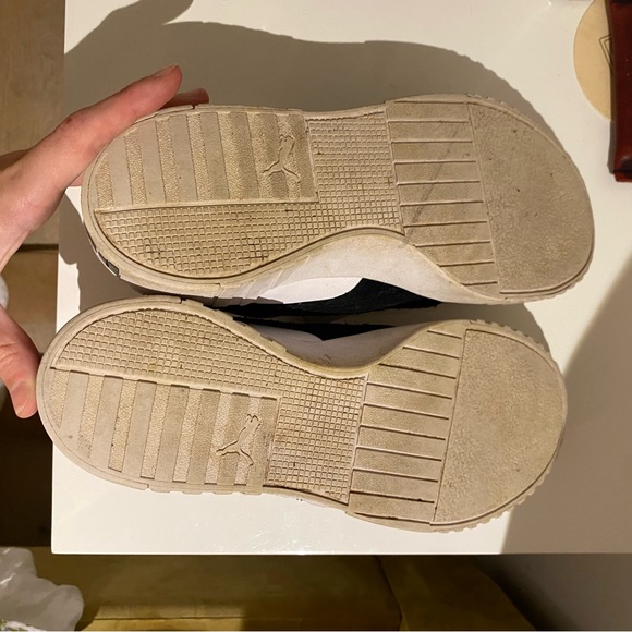 Puma x Selena Gomez Velcro shoes - Picture 2 of 3